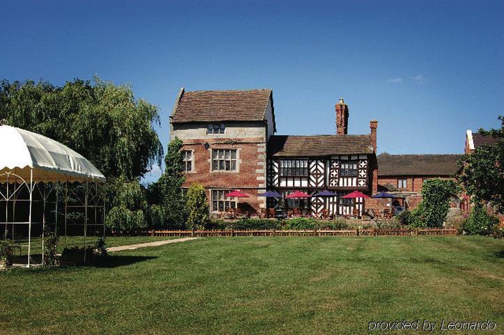 Albright Hussey Manor Hotel Hadnall ภายนอก รูปภาพ