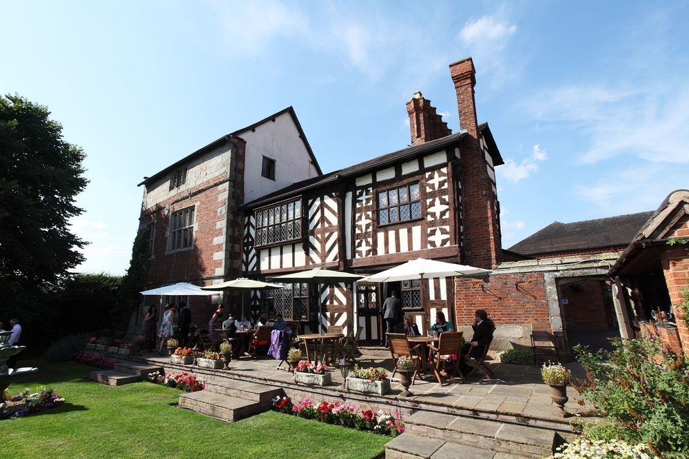 Albright Hussey Manor Hotel Hadnall ภายนอก รูปภาพ