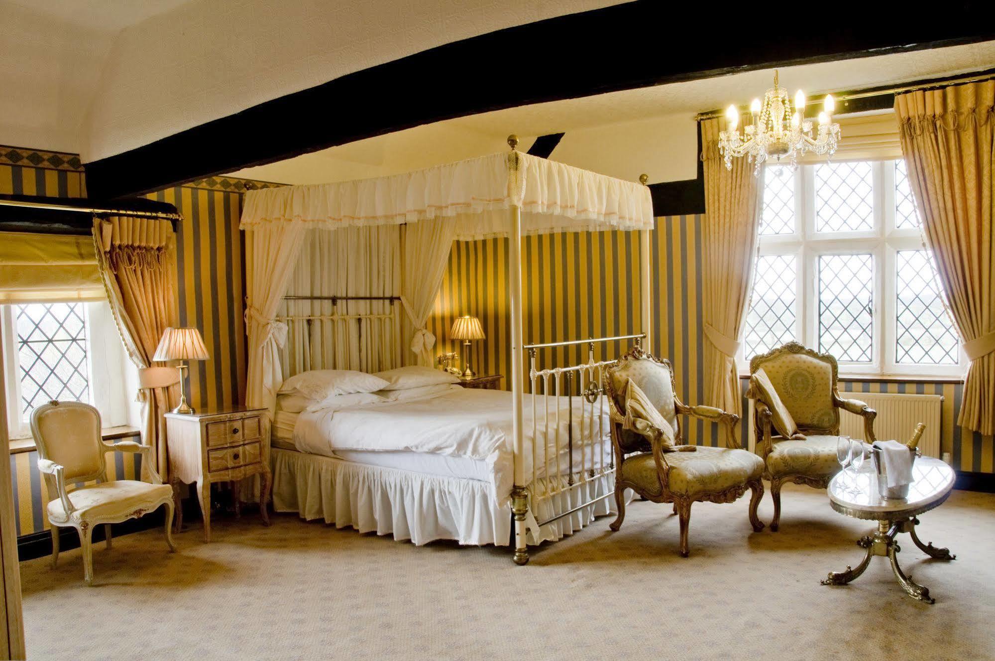 Albright Hussey Manor Hotel Hadnall ภายนอก รูปภาพ